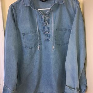 Women’s lace up shirt